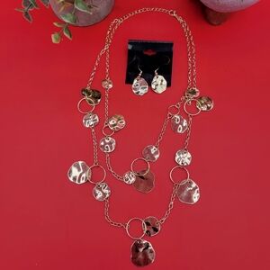 Costume necklace & earings